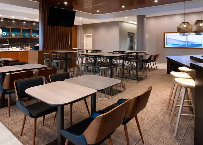 Springhill Suites By Marriott Kansas City Northeast