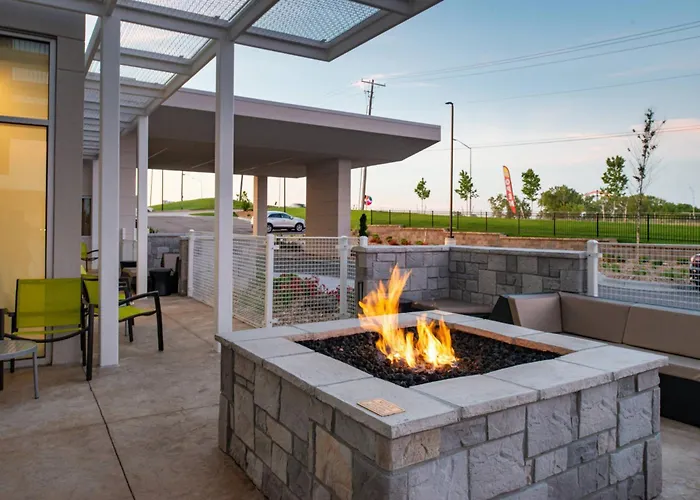 Springhill Suites By Marriott Kansas City Northeast