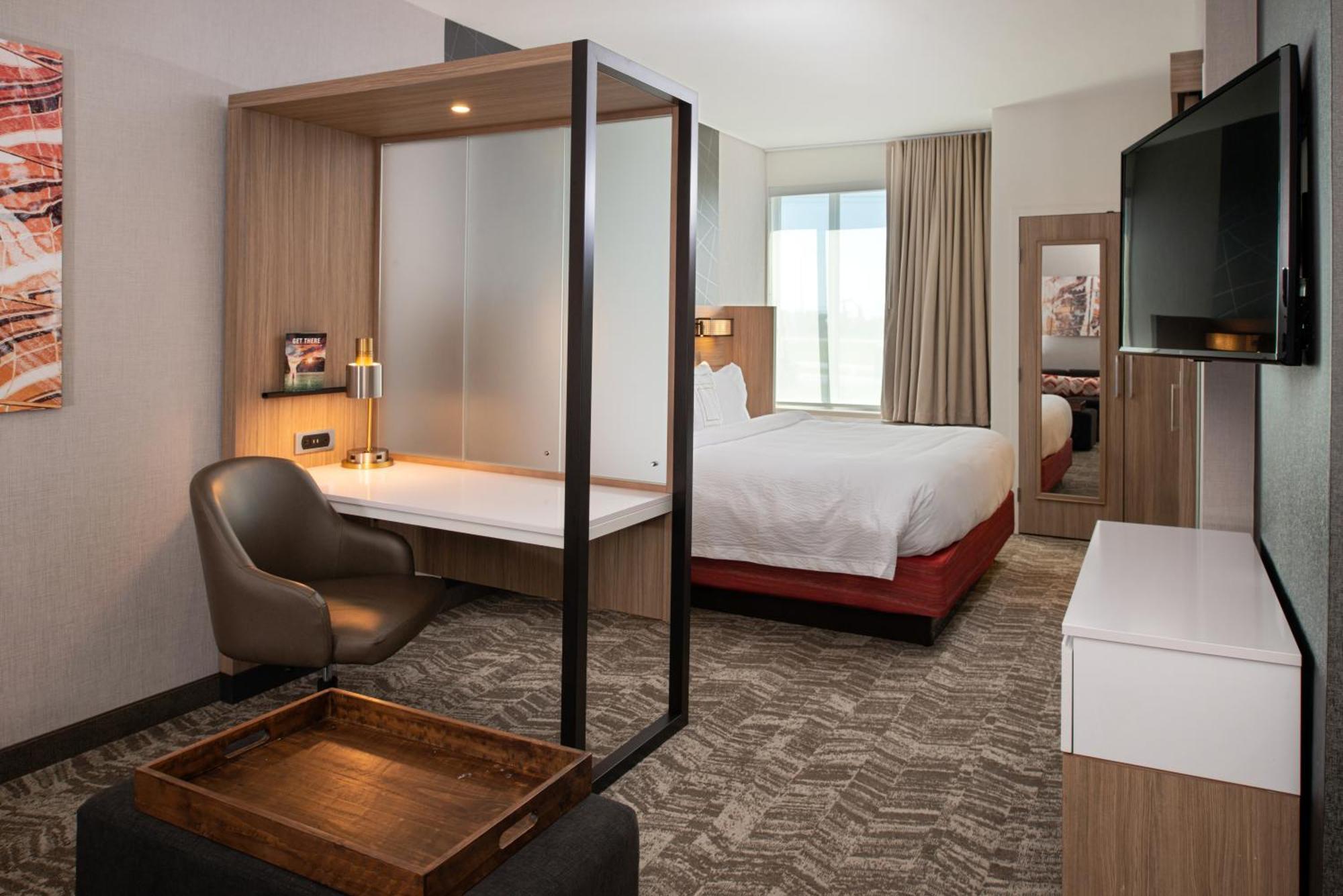 Springhill By Marriott Kansas Northeast 3*