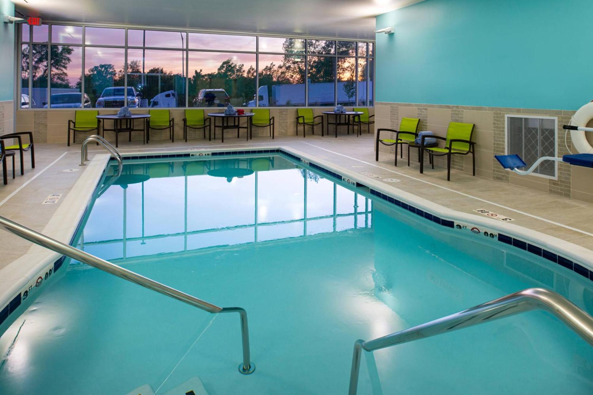 Springhill By Marriott Kansas Northeast 3*